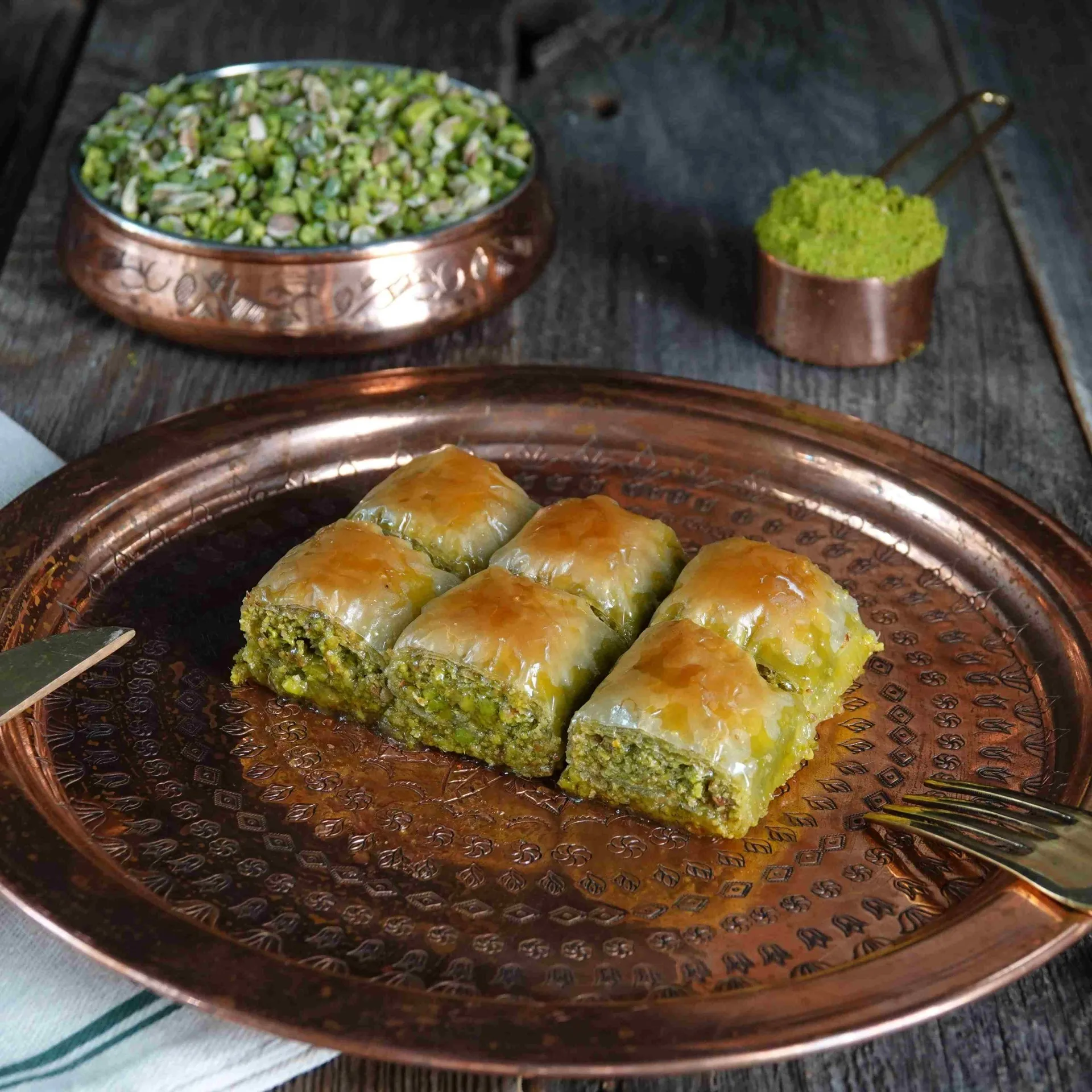 ÖZEL BAKLAVA
